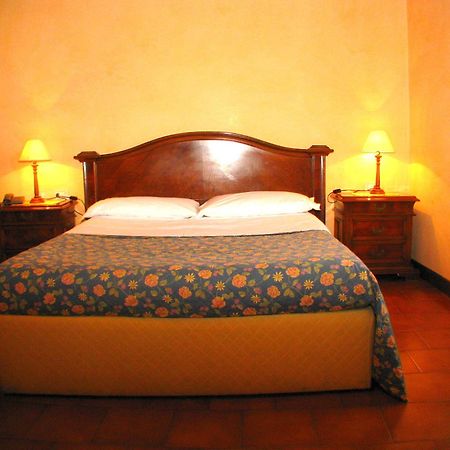 Agriturismo Cassinazza Orsenigo Zimmer foto