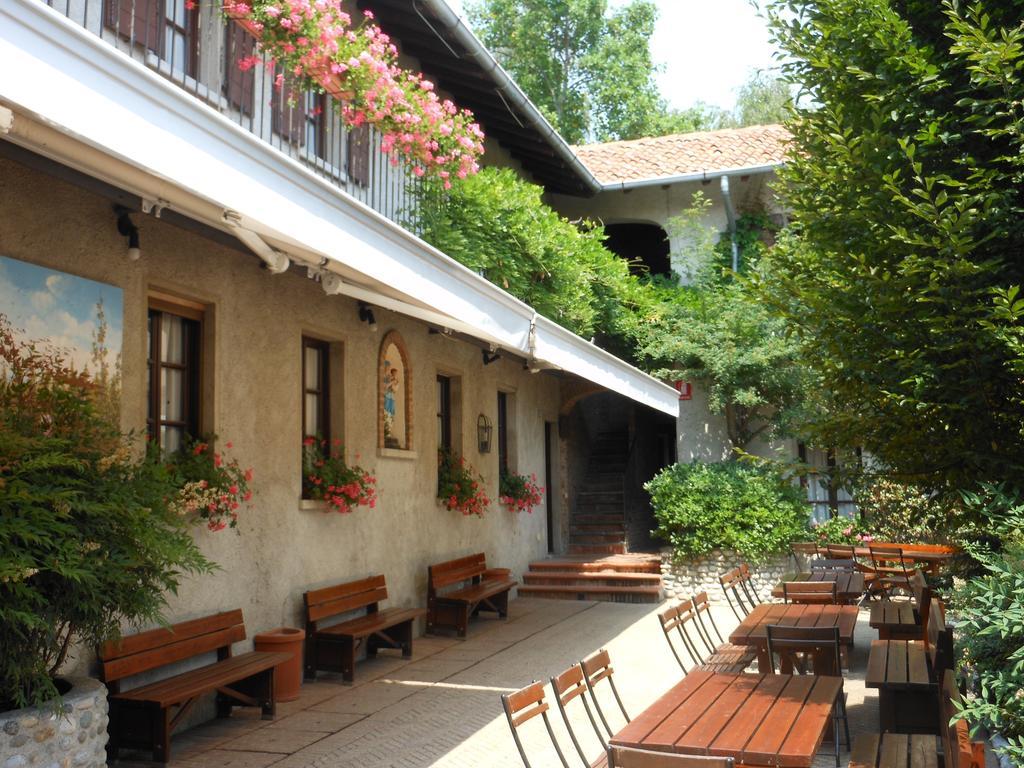 Agriturismo Cassinazza Orsenigo Exterior foto