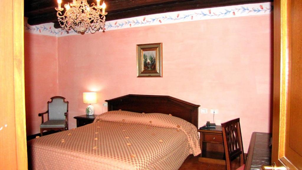 Agriturismo Cassinazza Orsenigo Zimmer foto